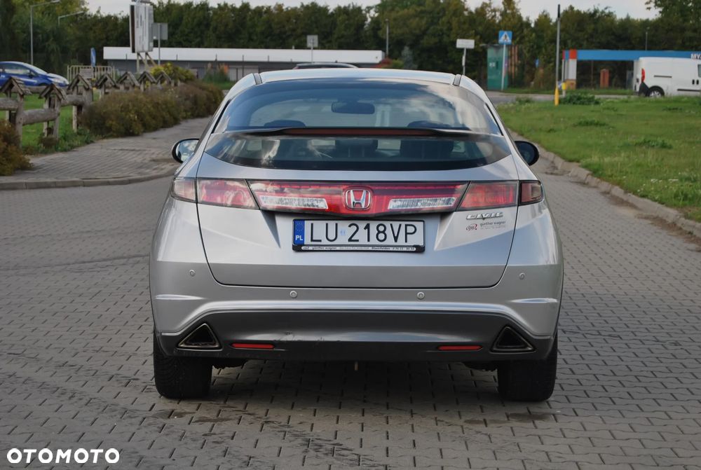 Honda Civic 1.8i-VTEC Comfort - 17