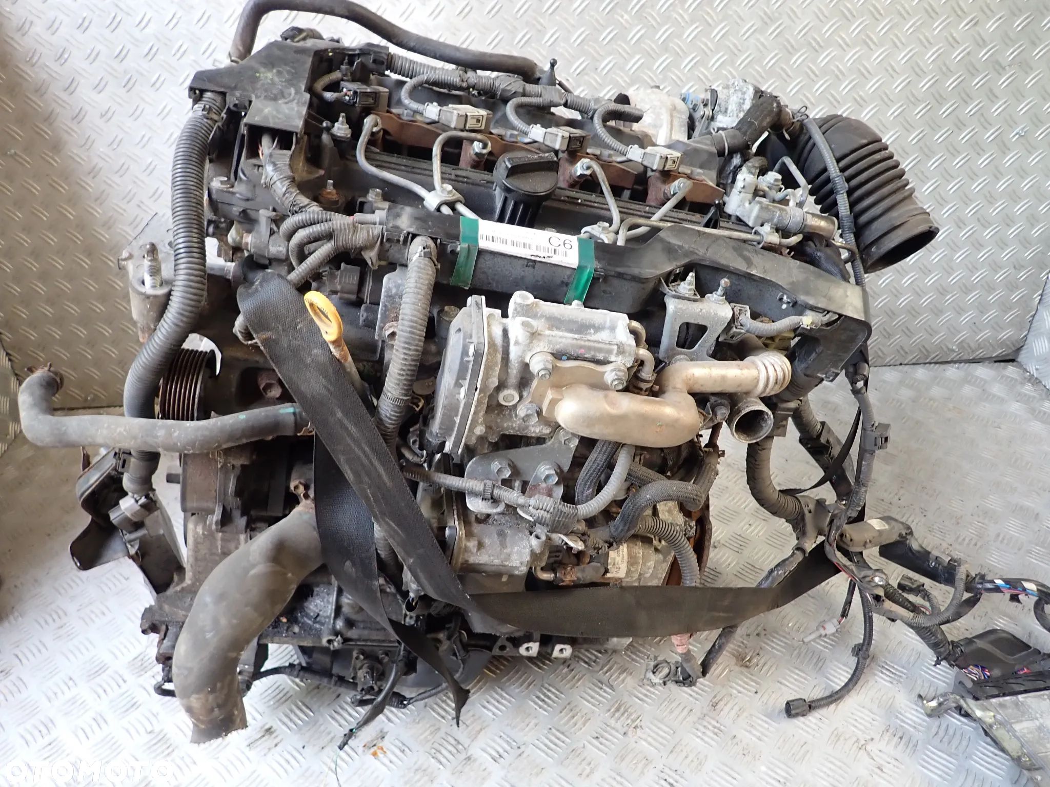 SILNIK TOYOTA AVENSIS 2.0 D4D 126KM - 1