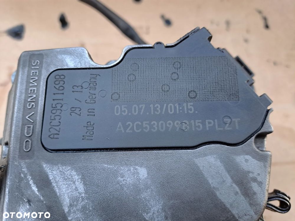 Audi A4 B7 2.0 TDi 170KM kod silnika BRD przepustnica powietrza A2C59511698 - 2