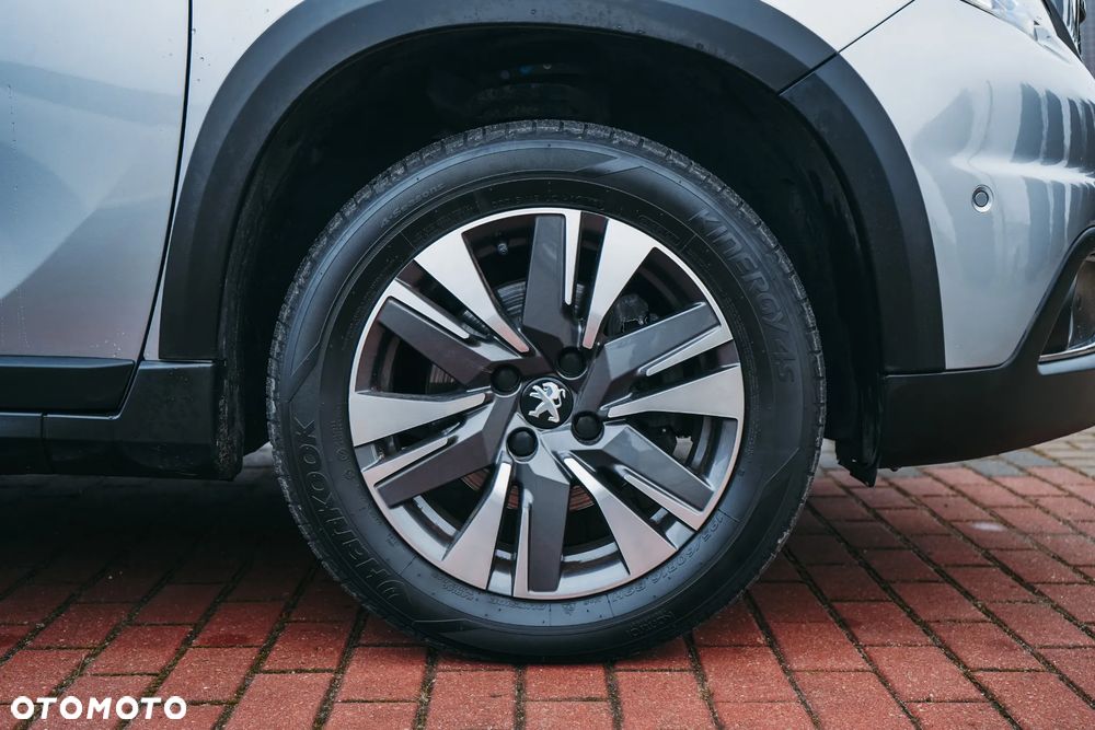 Peugeot 2008 PureTech 110 GPF Stop&Start EAT6 Allure - 16