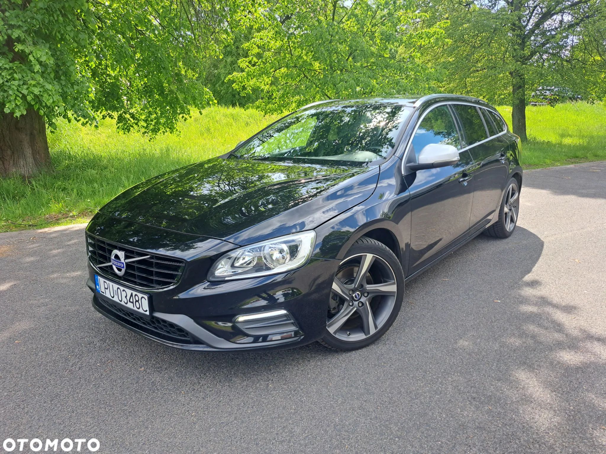 Volvo V60 D2 Drive-E R-Design Kinetic - 1