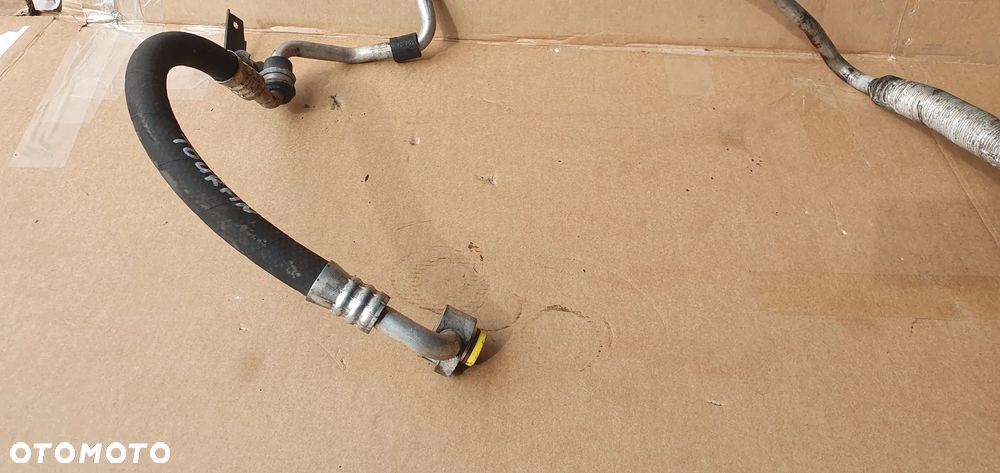 Przewód rurka klimatyzacji klimy VW Touran 1.9 TDI 1T0820743AA - 4