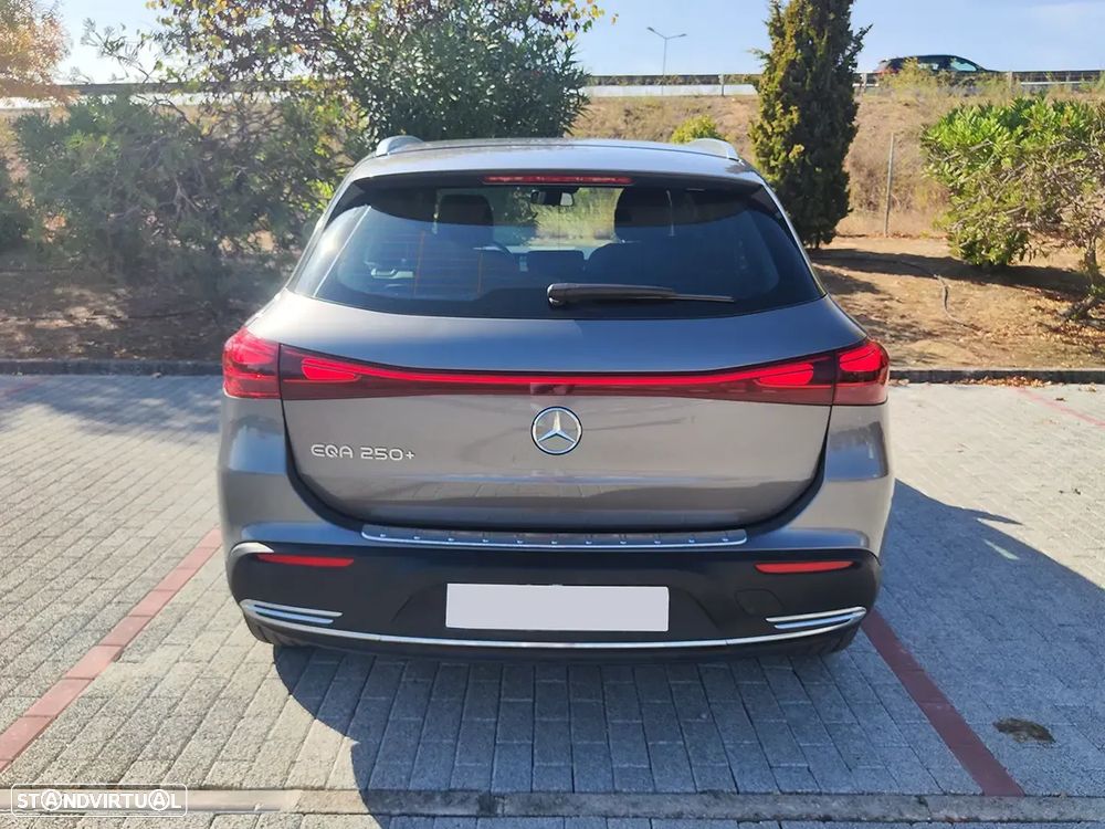 Mercedes-Benz EQA 250+ Progressive - 7