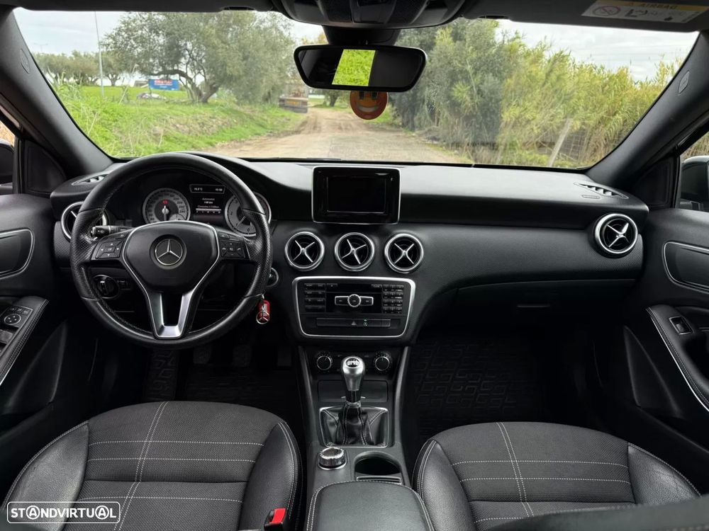 Mercedes-Benz A 180 CDI (BlueEFFICIENCY) Urban - 10