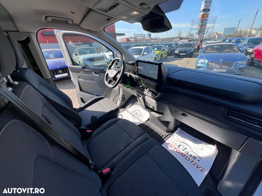 Ford transit-custom- - 12