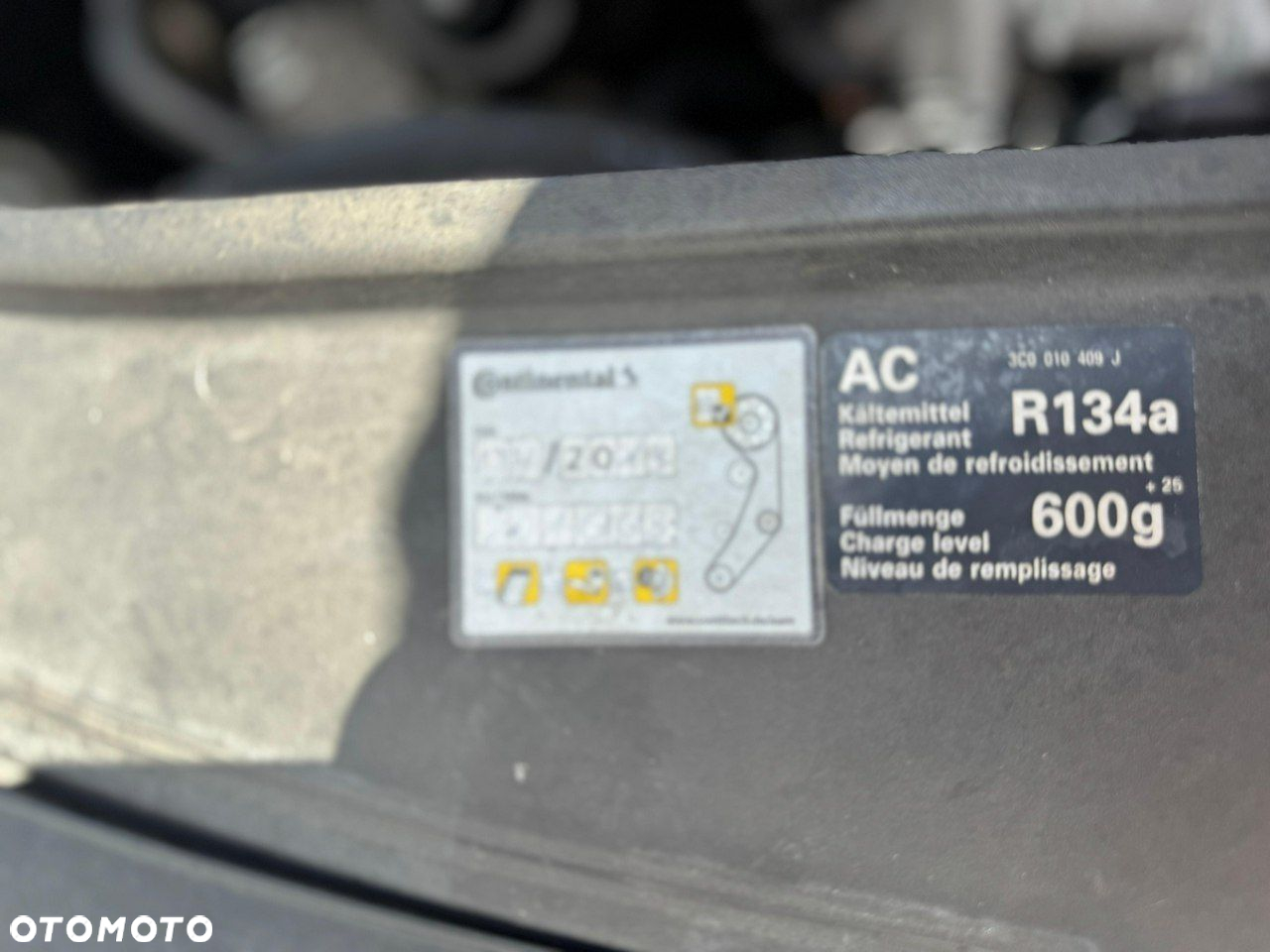 Volkswagen Passat - 28