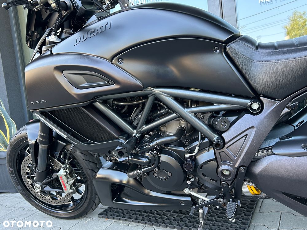 Ducati Diavel - 11