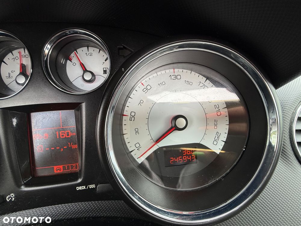 Peugeot 308 CC 1.6 HDi Sport - 8