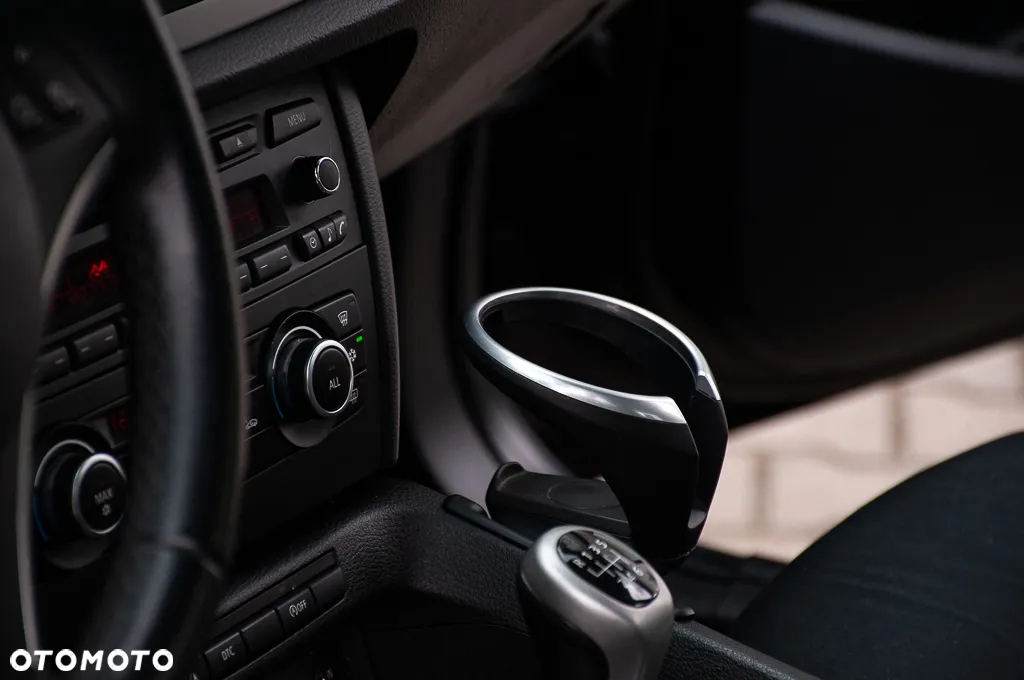 BMW X1 sDrive20d - 37