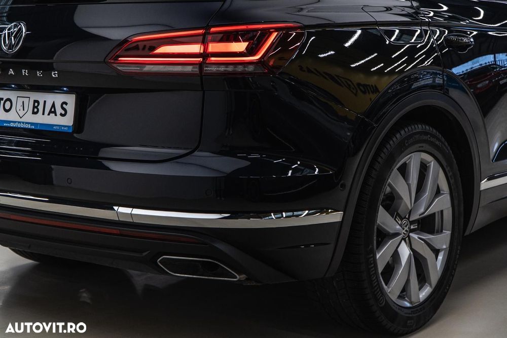 Volkswagen Touareg V6 TDI 4MOTION Elegance - 38