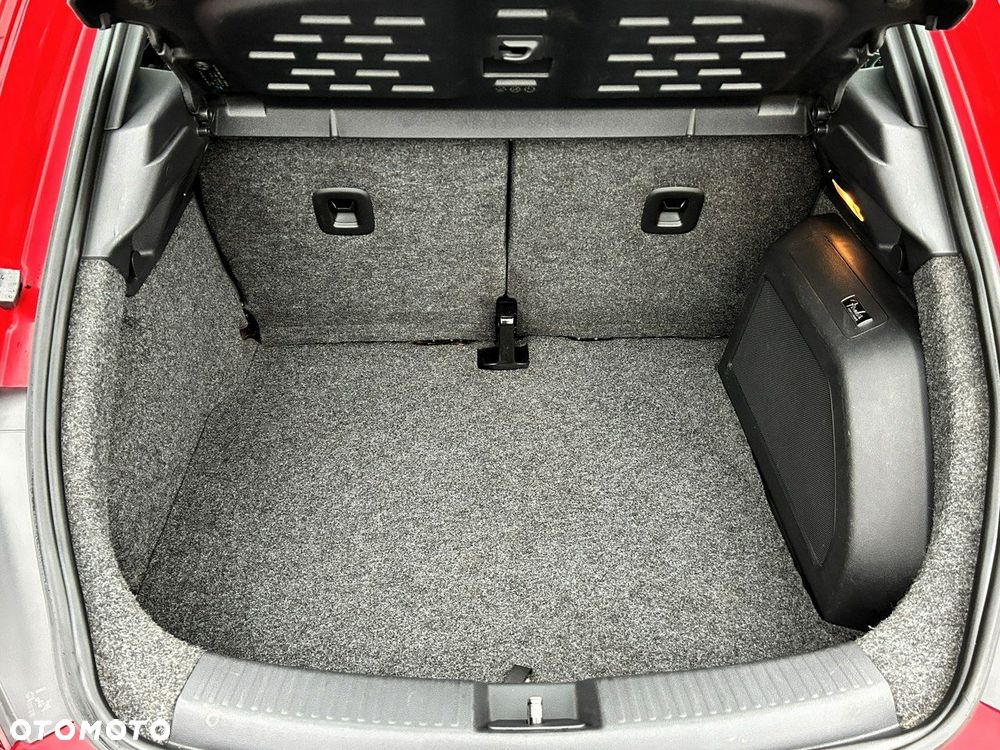 Volkswagen Beetle 2.0 TSI DSG Exclusive Sport - 36