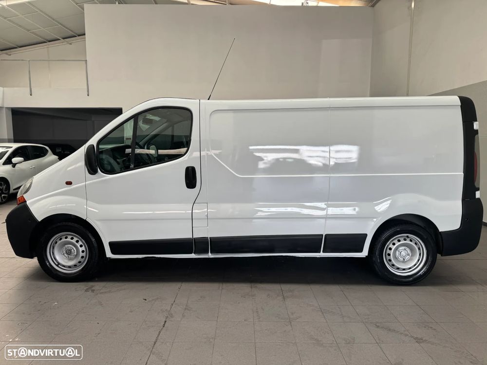 Renault Trafic 2.5 Dci - 7
