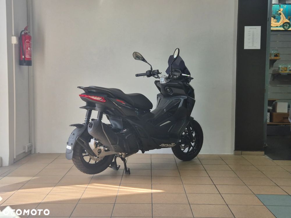 Aprilia SR - 3