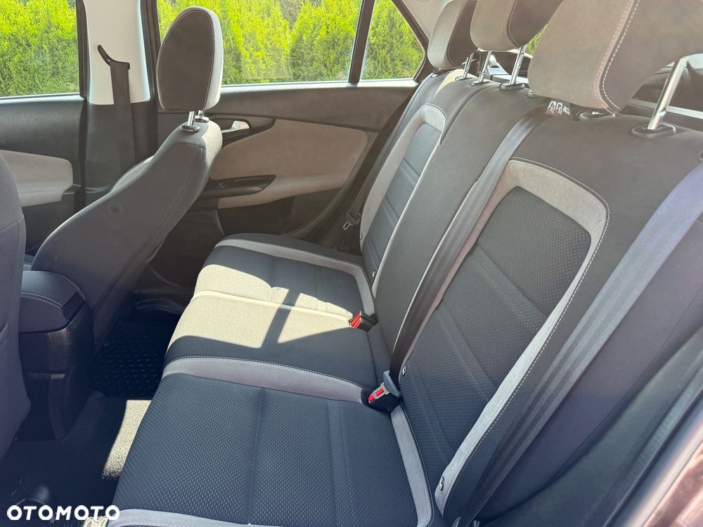 Fiat Tipo 1.4 T-Jet 16v Lounge EU6d - 9