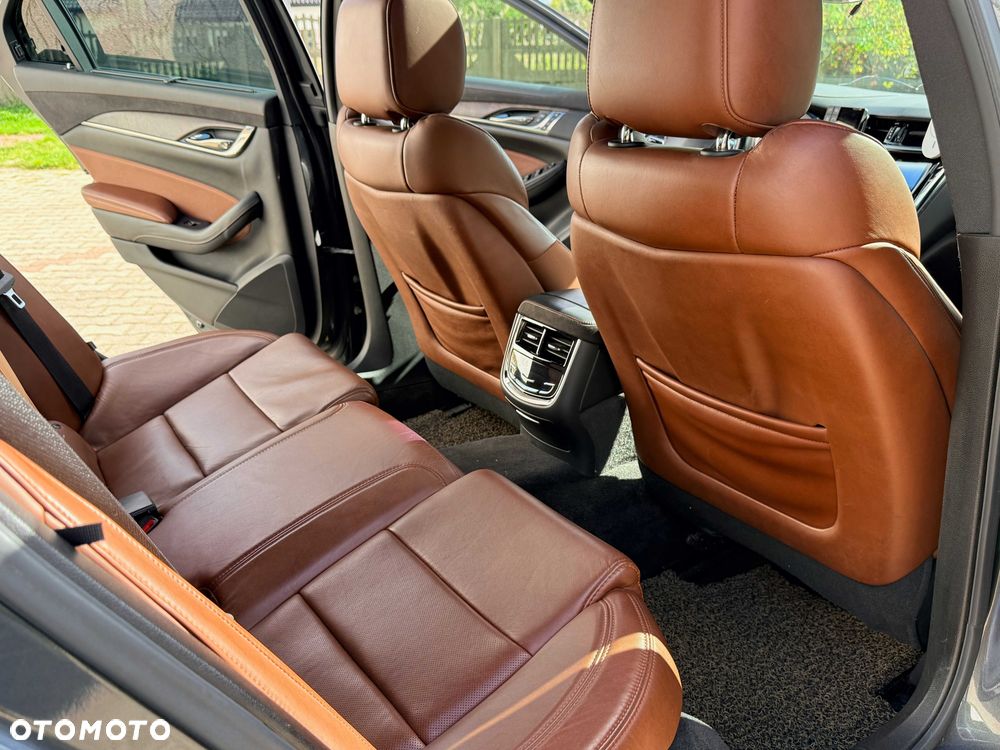 Cadillac CTS - 6