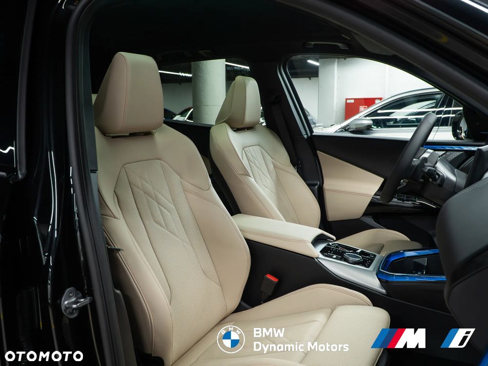 BMW X3 20 xDrive - 23