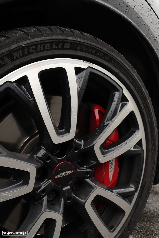 MINI 3 Portas John Cooper Works Plus Auto Desportiva - 10