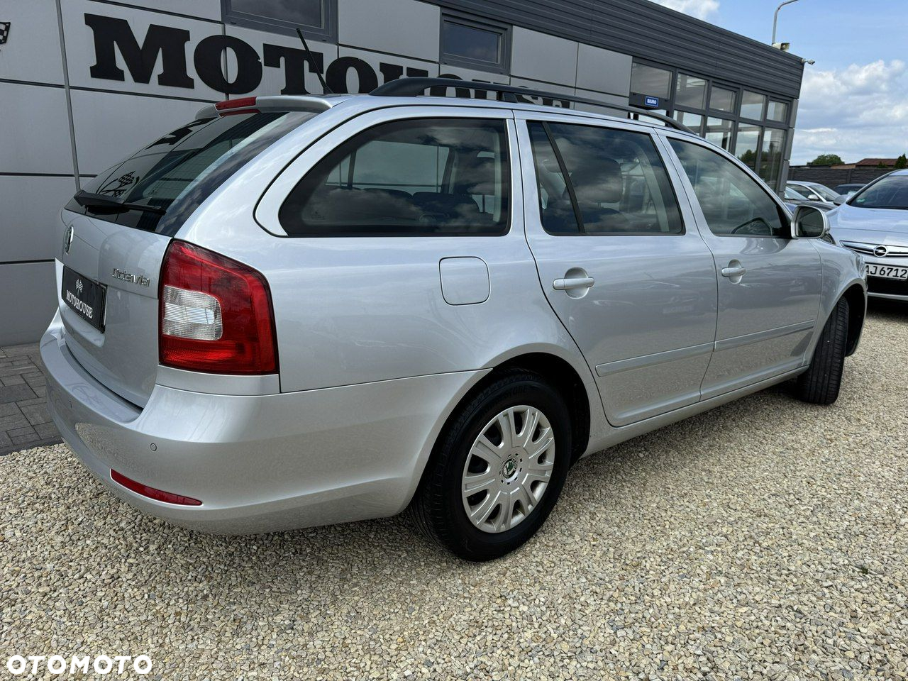 Skoda Octavia 1.6 Ambition - 3