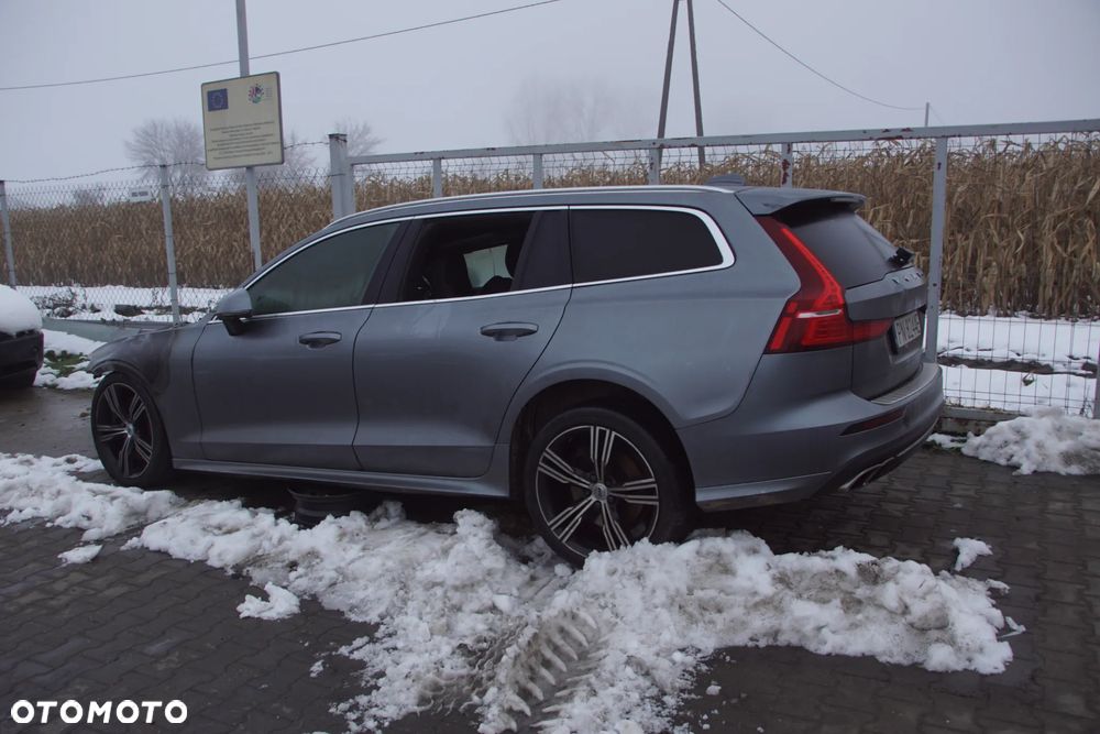 Auto na części - Volvo V60 II 2.0 T6 310 KM B4204T29 TG-81SC 714 2019R Drzwi Klapa Lampa Zderzak Lusterko Szyba Felga Ćwiartka Deska Kokpit Sterownik Moduł Czujnik - 3