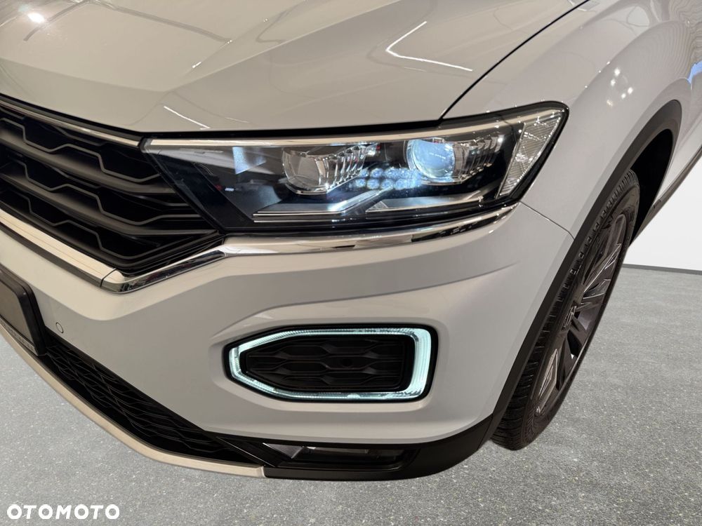 Volkswagen T-Roc - 10