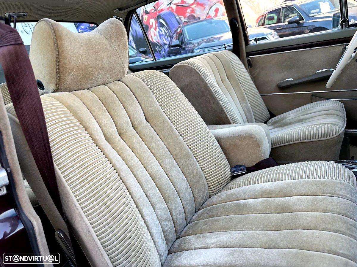 Mercedes-Benz 300 - 30