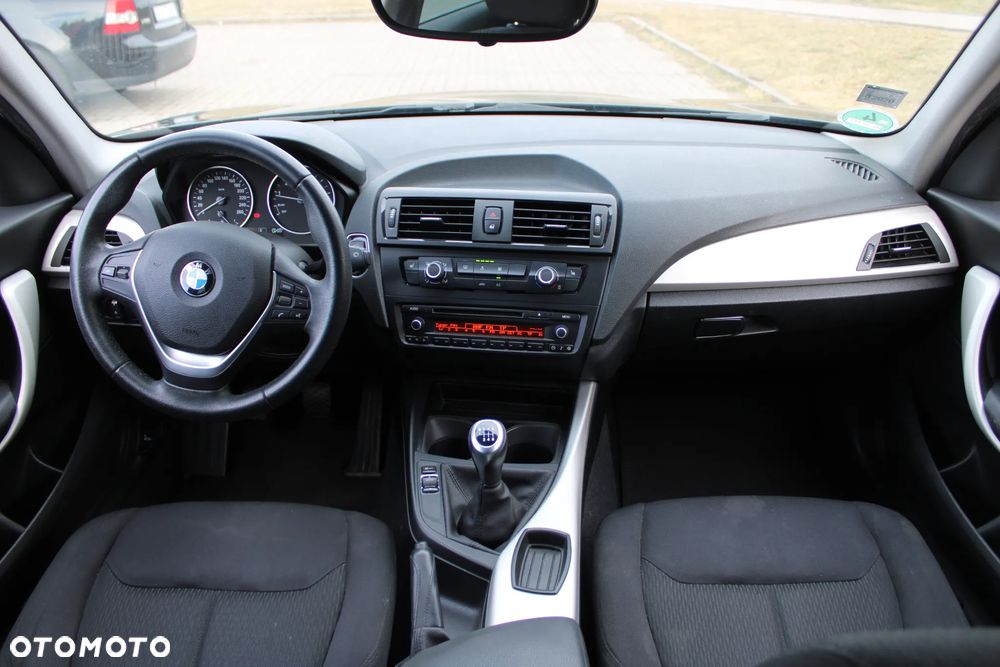 BMW Seria 1 - 13