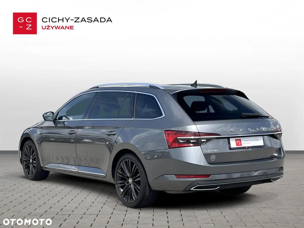 Skoda Superb 2.0 TDI SCR L&K DSG - 4
