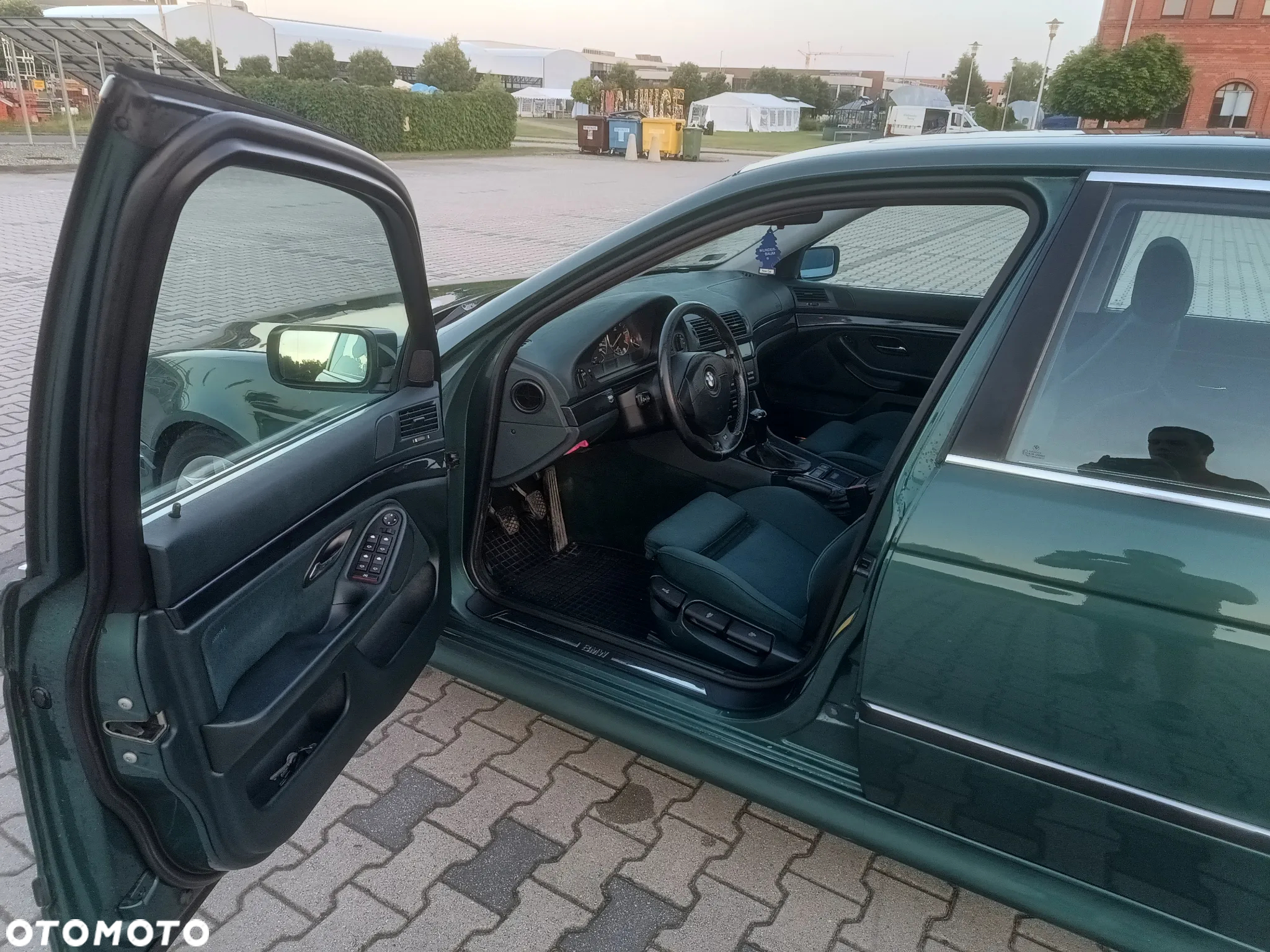 BMW Seria 5 523i - 7