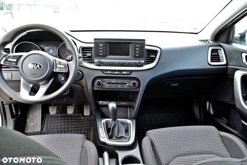 Kia Ceed 1.0 T-GDI M - 17