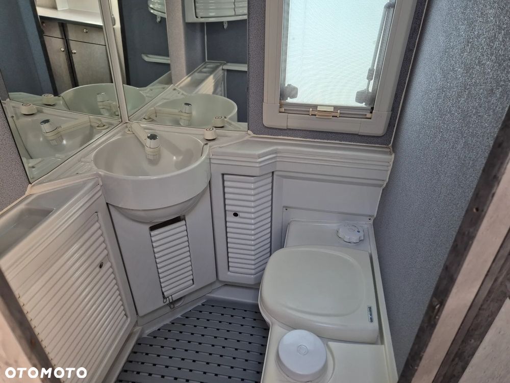 Volkswagen California - 12