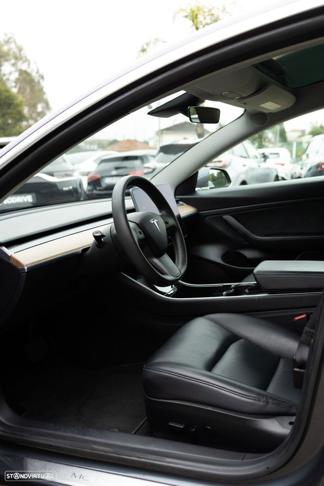 Tesla Model 3 Standard Range Plus RWD - 7