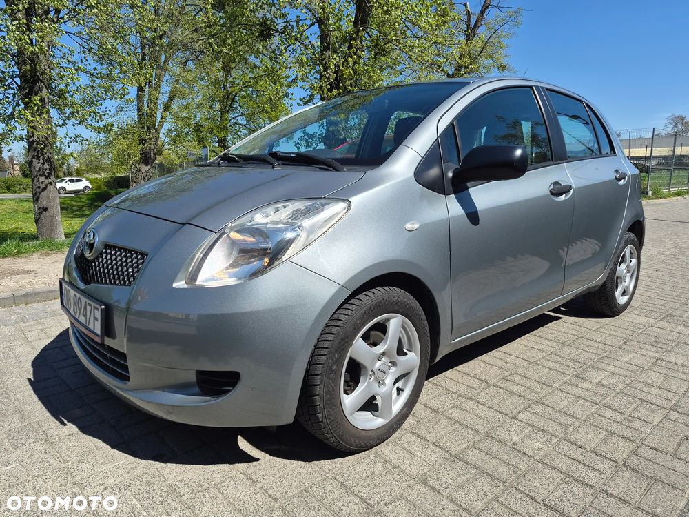 Toyota Yaris 1.33 Sol - 3
