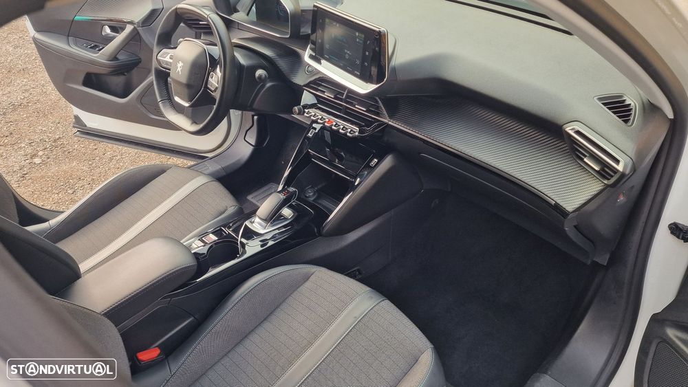 Peugeot e-2008 50 kWh Allure Pack - 24