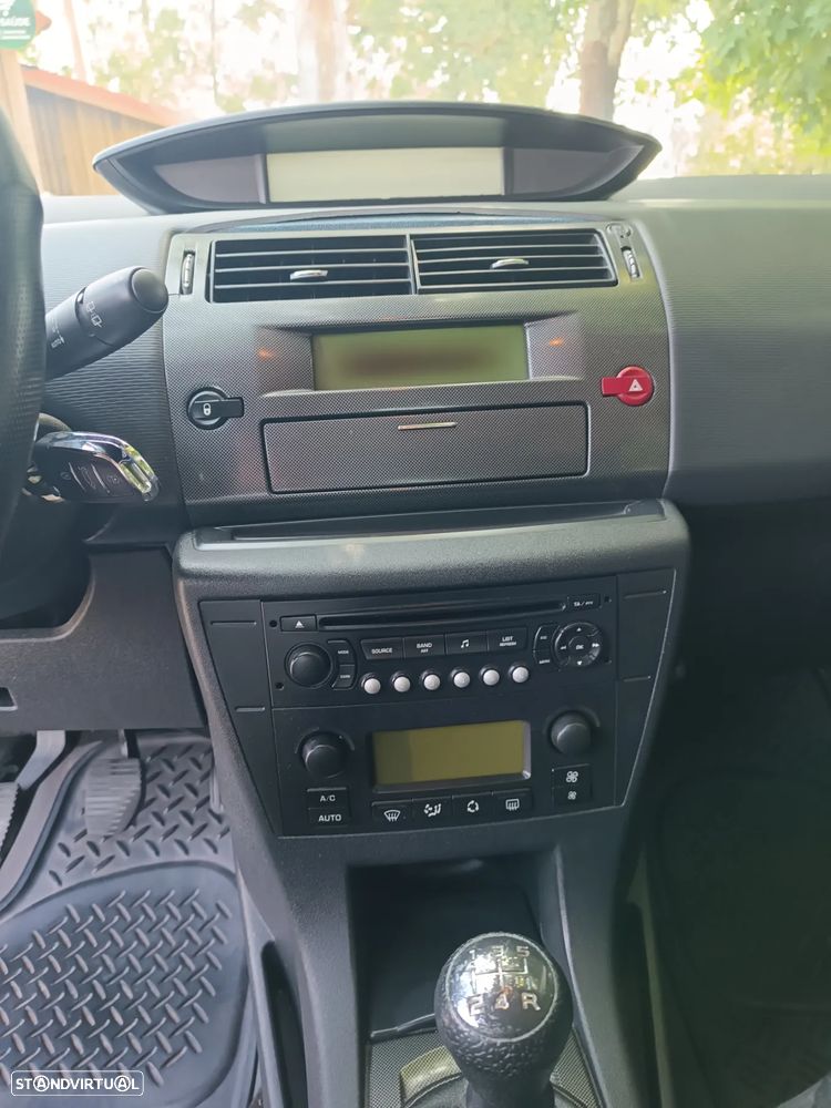 Citroën C4 - 10