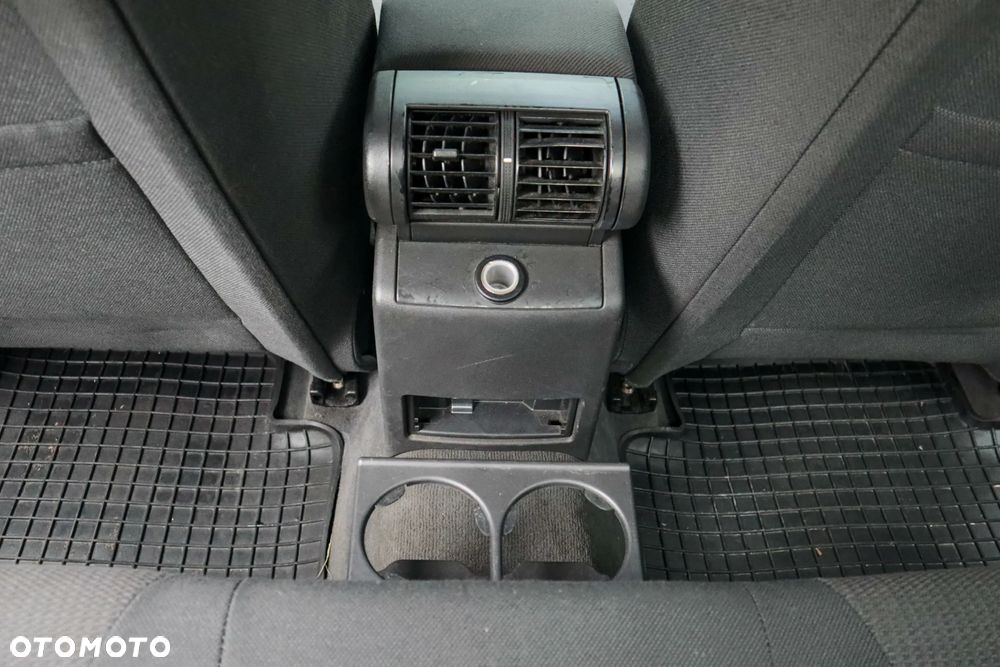 Opel Vectra 1.8 Comfort - 28