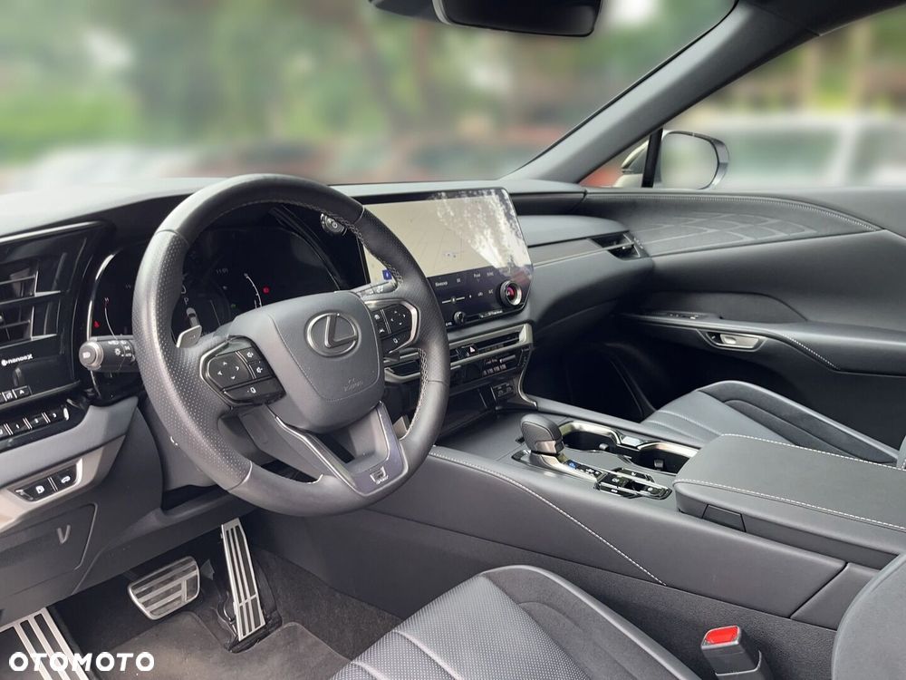 Lexus RX - 5
