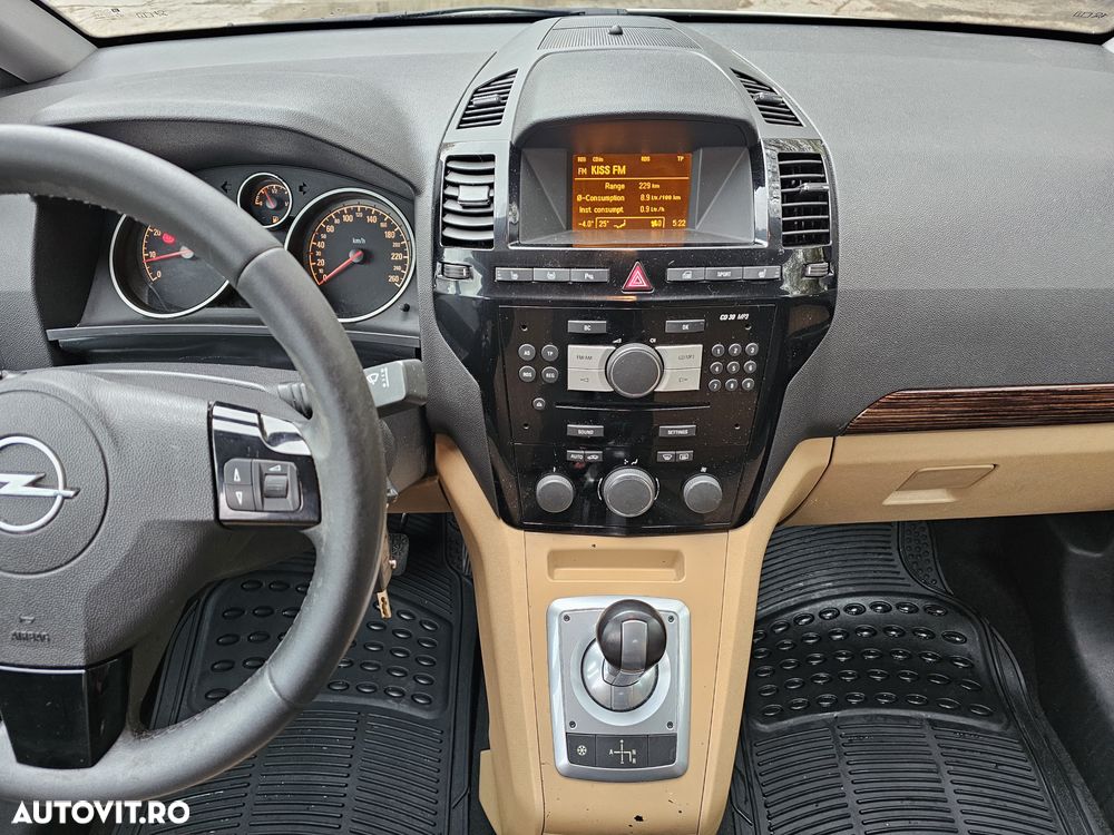 Opel Zafira 1.8 Easytronic Cosmo - 17