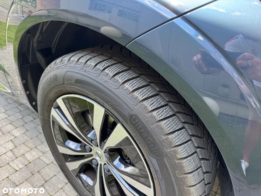 Volvo XC 60 T6 Plug-In Hybrid AWD Inscription - 22