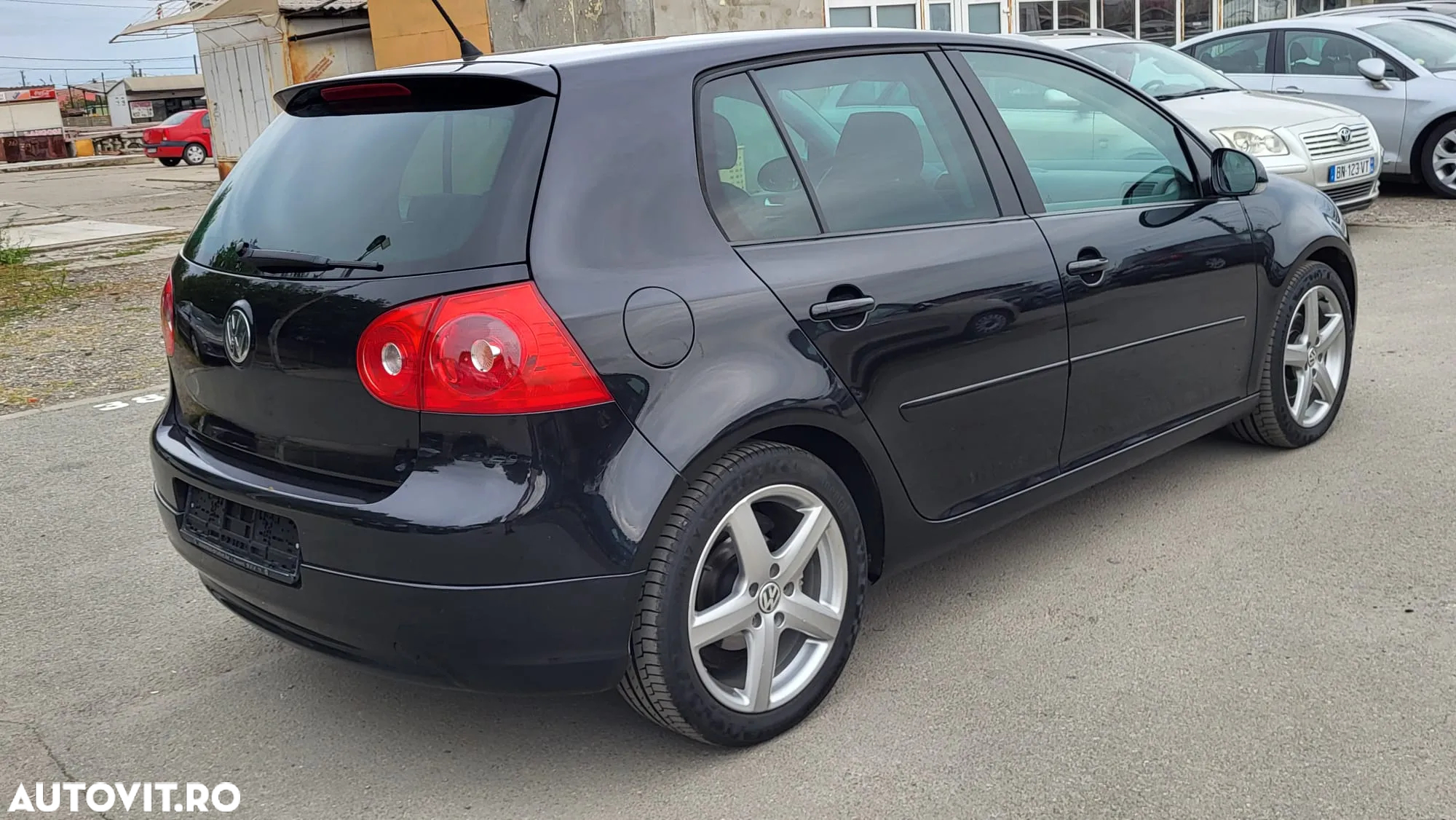 Volkswagen Golf - 3