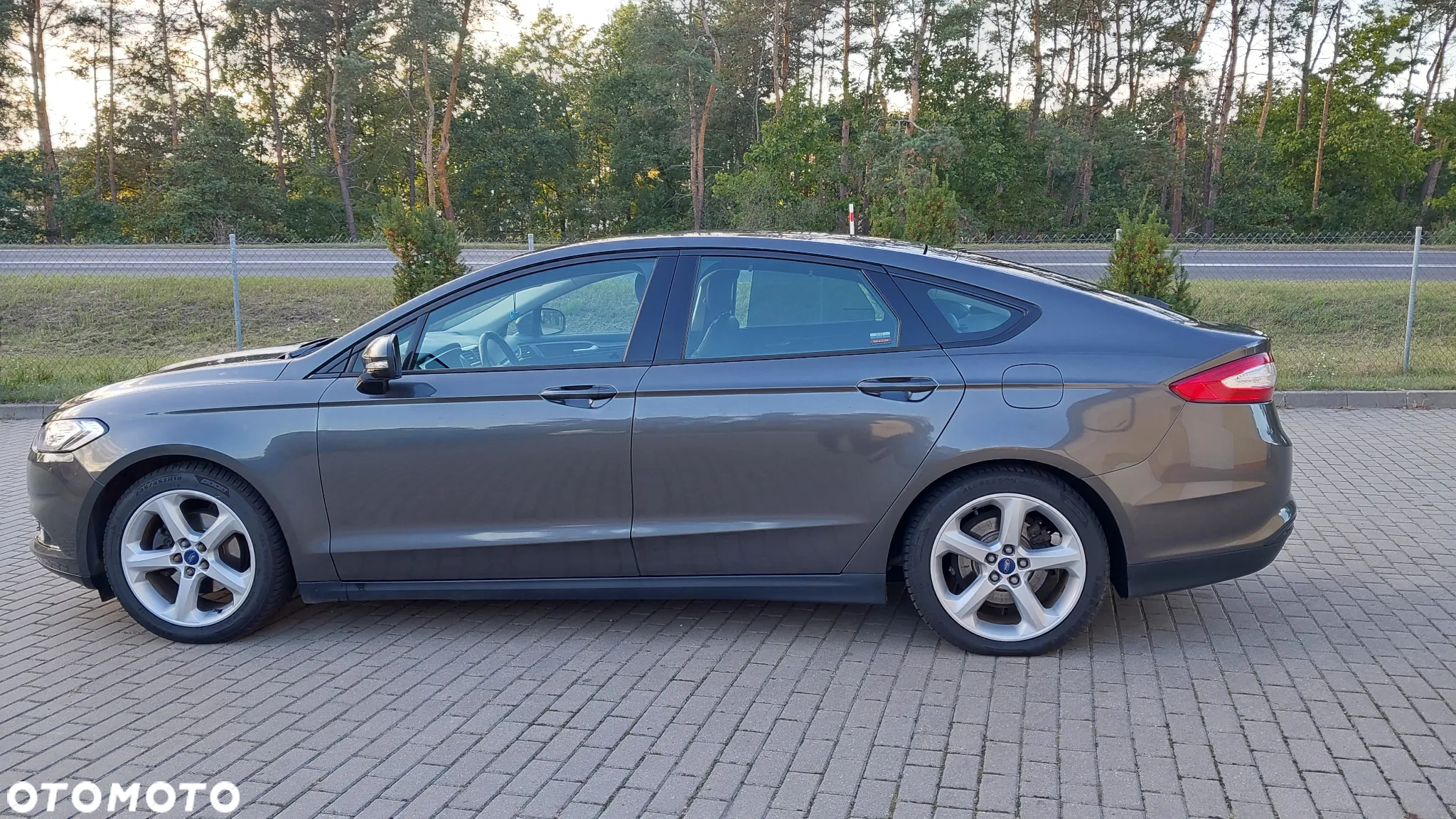 Ford Mondeo 1.5 EcoBoost Edition - 9