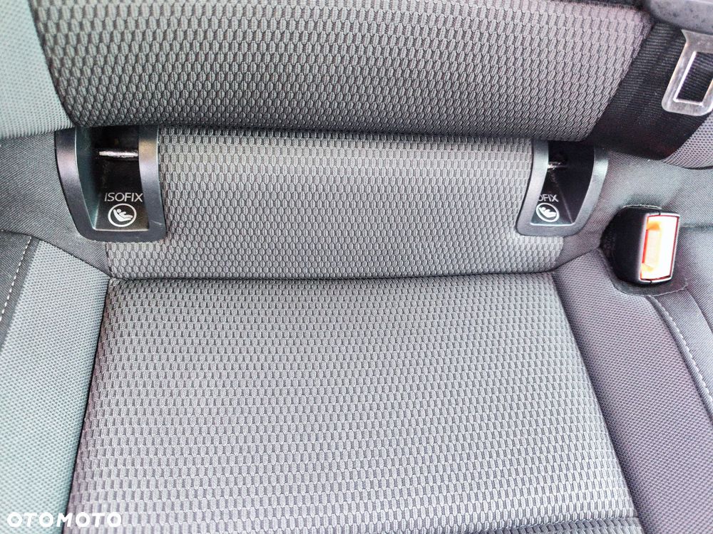 Volkswagen Golf VII 1.6 TDI BMT Comfortline - 11