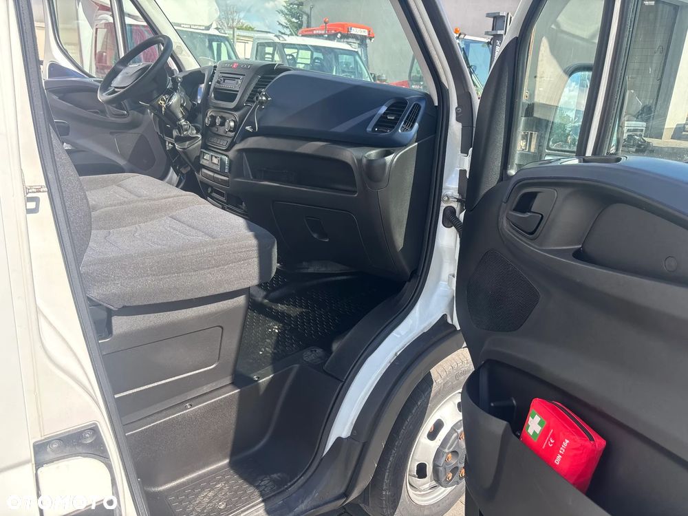 Iveco 35C13,35C14,35C15,35C16 CHLODNIA IZOTERMA PODWOZIE DO ZABUDOWY - 11
