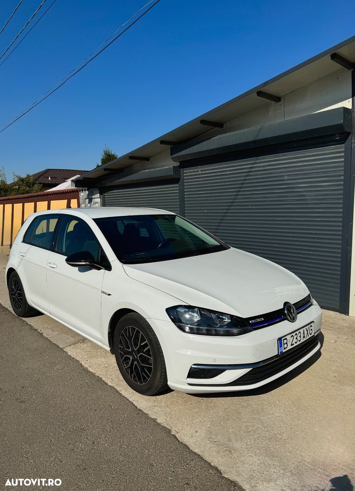 Volkswagen Golf 1.5 TSI Comfortline - 1