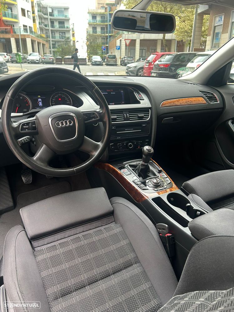 Audi A4 Avant 1.8 TFSI Ambiente - 9