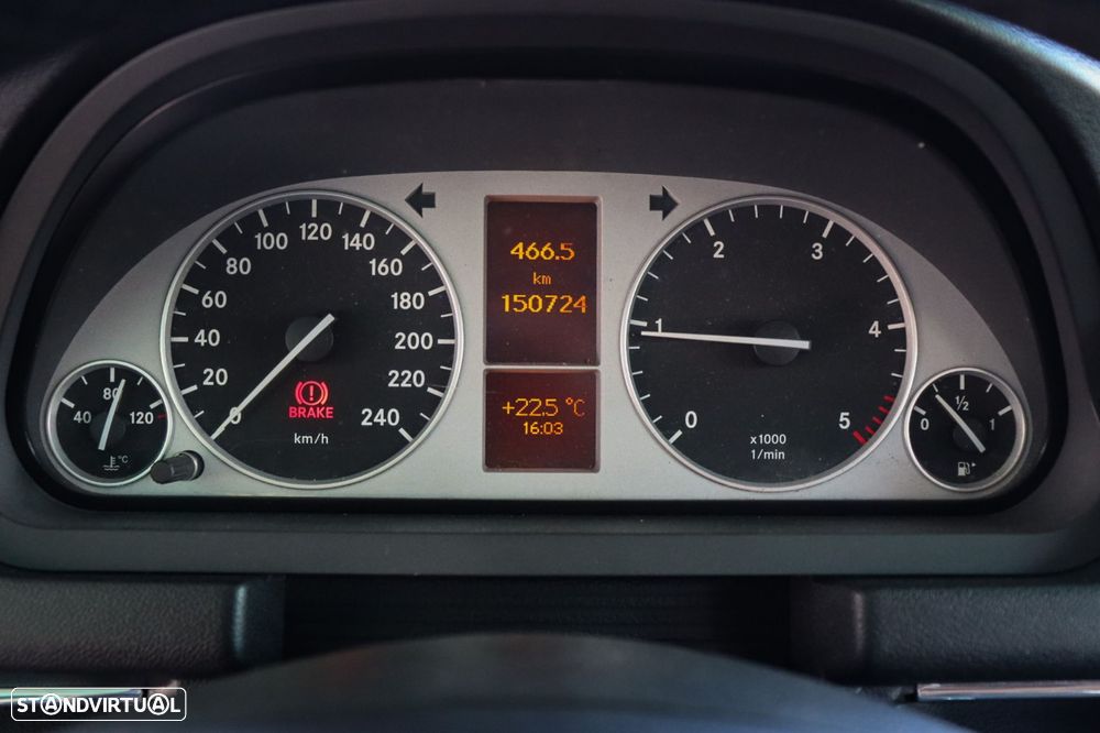 Mercedes-Benz B 180 CDi - 11