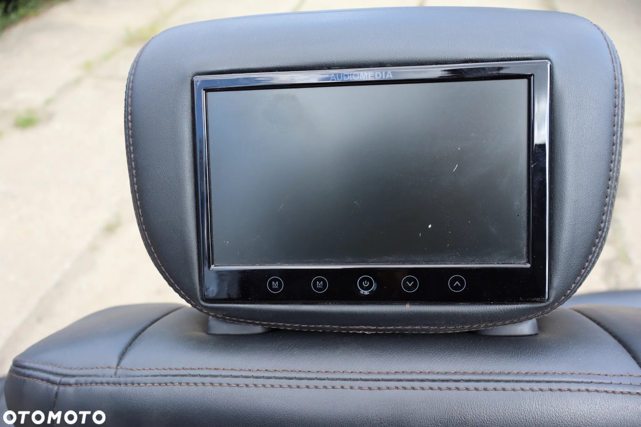 FOTEL FOTELE KANAPA TAPICERKI DRZWI ZAGŁÓWEK TV AUDIOMEDIA SKÓRA INFINITY FX II LIFT QX70S 2012 - 7