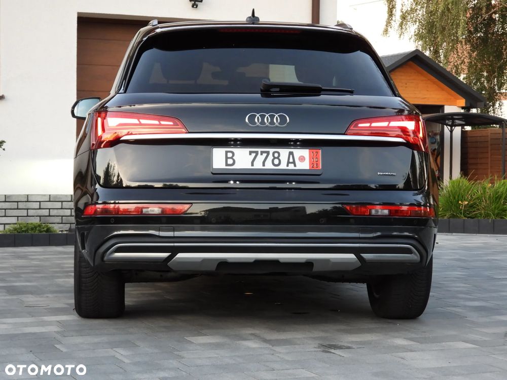 Audi Q5 40 TDI quattro S tronic design - 8