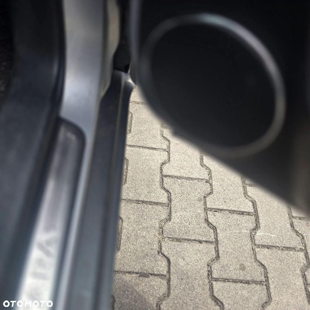 Opel Antara 2.0 CDTI Automatik 4x4 Cosmo - 27