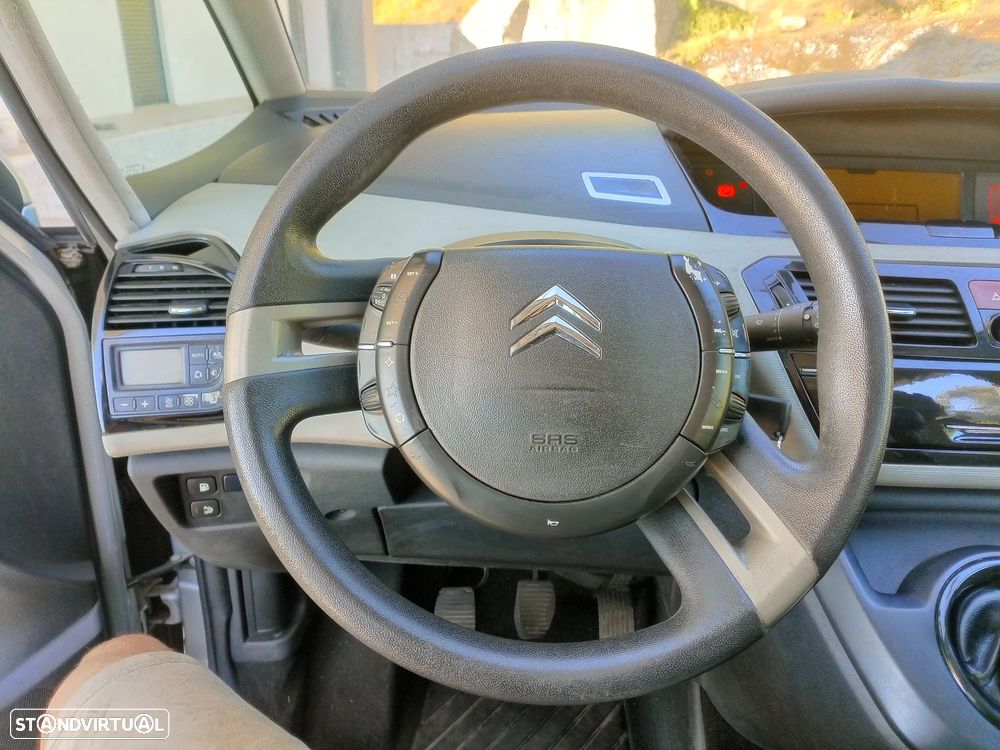 Citroën C4 Grand Picasso 1.6 HDi Confort - 2