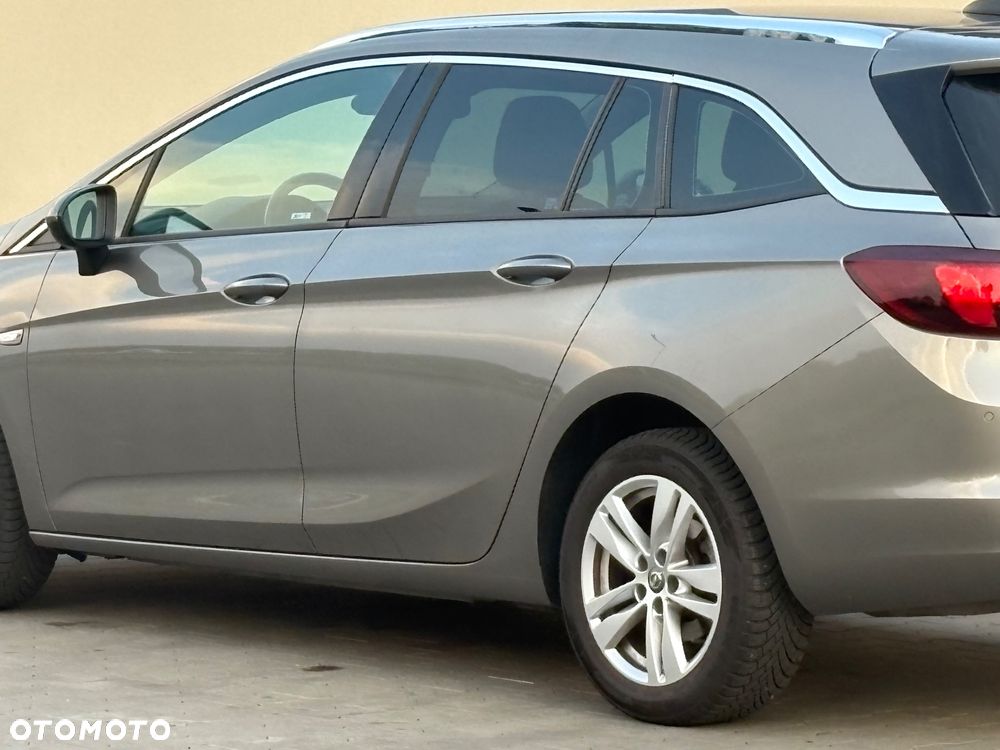 Opel Astra - 33